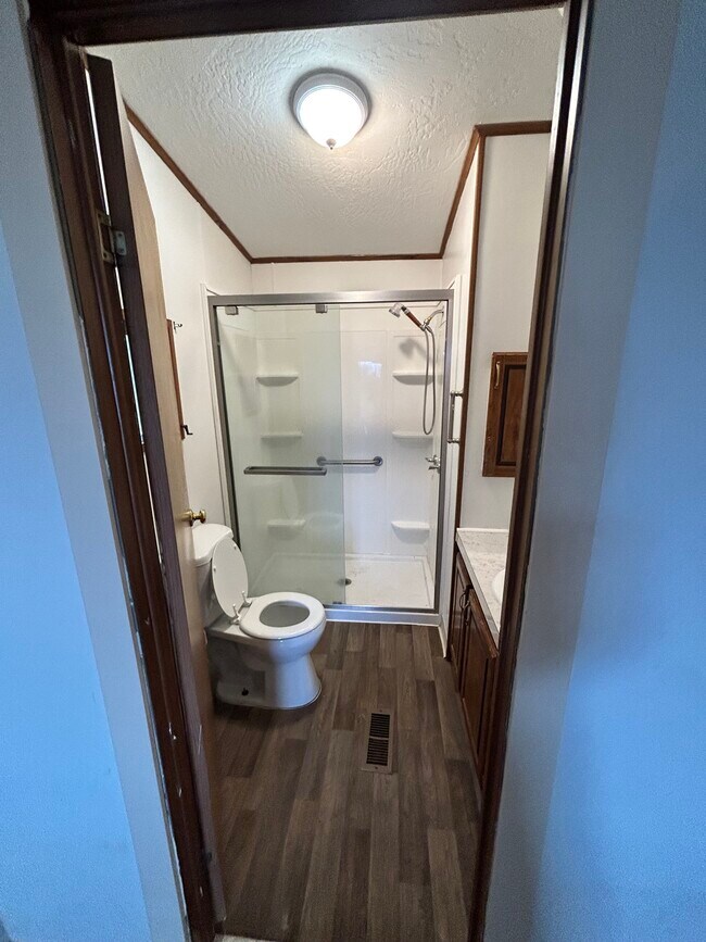 Building Photo - 3675 Alm Rd