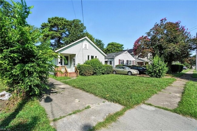 Building Photo - 7483 Hughart St