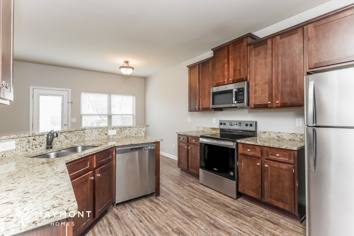 Building Photo - 437 Concord Terrace