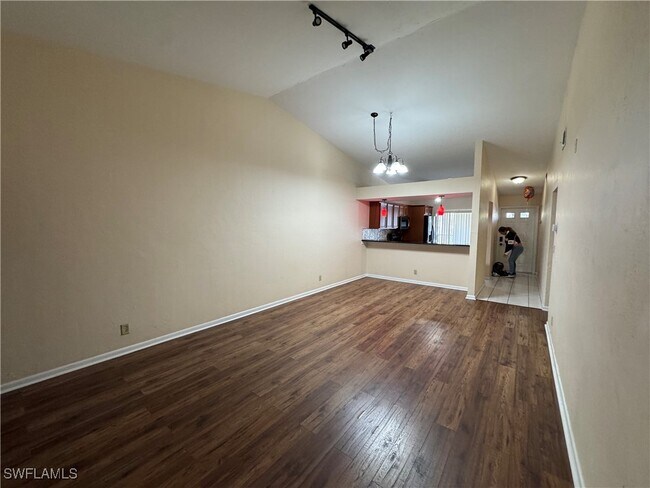 Building Photo - 4070 Looking Glass Ln