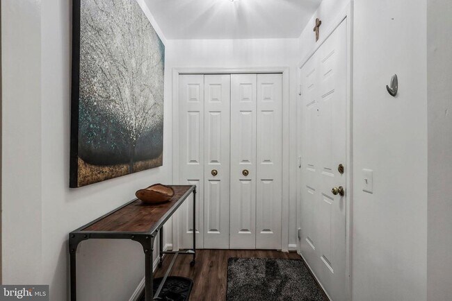 Building Photo - 9259 Cardinal Forest Ln