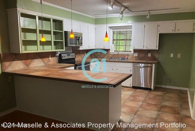 Building Photo - 3 br, 2 bath House - 305 Camp Garaway Rd