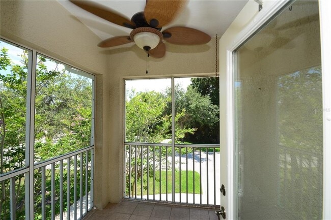 Building Photo - 190 Riverview Bend S