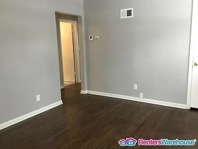 Building Photo - Single Family House for rent, Available NOW