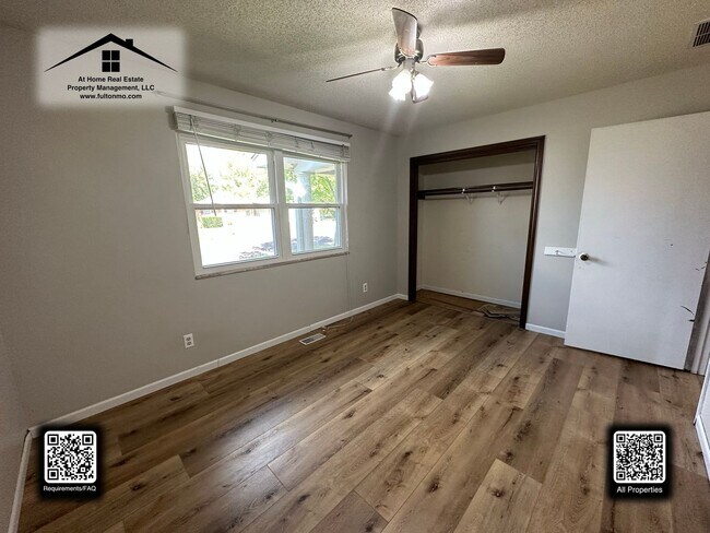 Building Photo - 402 Douglas Blvd