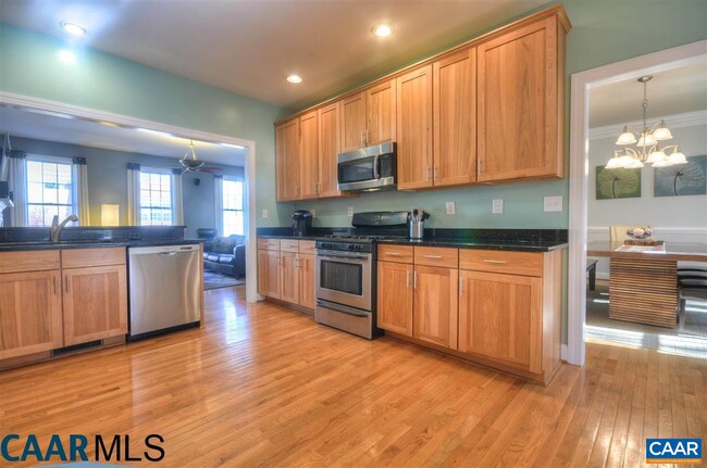 Building Photo - 164 Brookwood Dr
