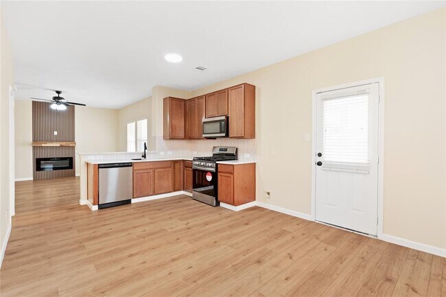 Building Photo - 3331 Clayton Terrace Dr