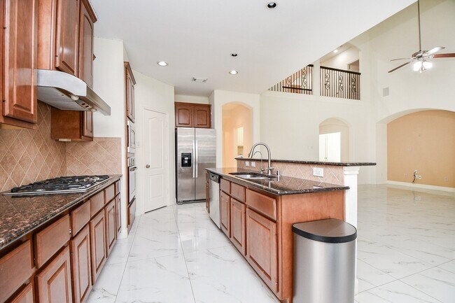 Building Photo - 4322 Pensacola Oaks Ln