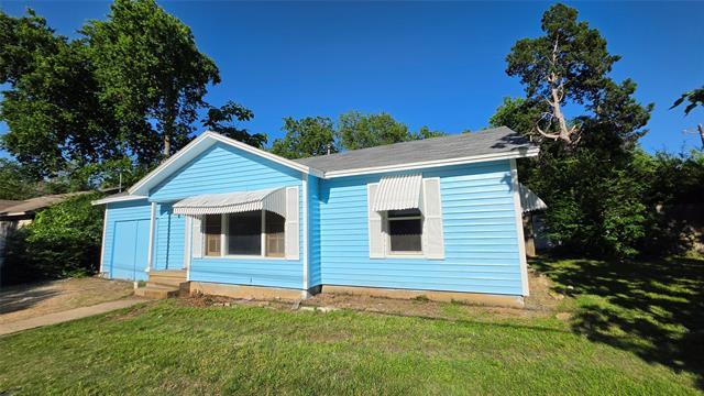Building Photo - 1111 Ave A
