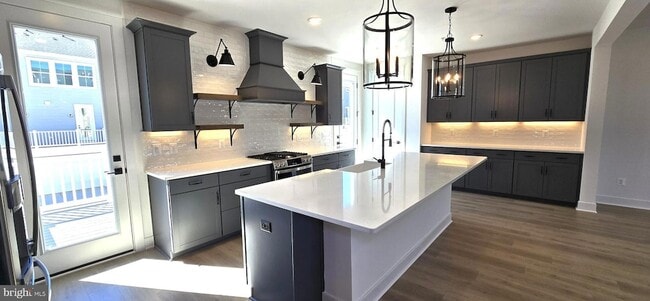 Building Photo - 1726 Blacksmith Wy