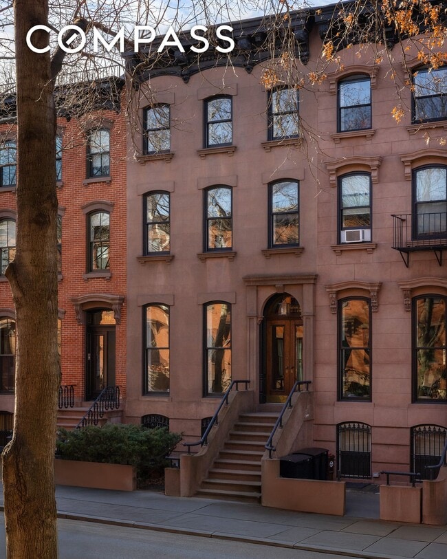 Building Photo - 216 Carlton Ave