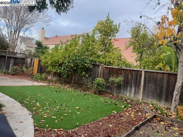 Building Photo - 1677 Klipspringer Dr