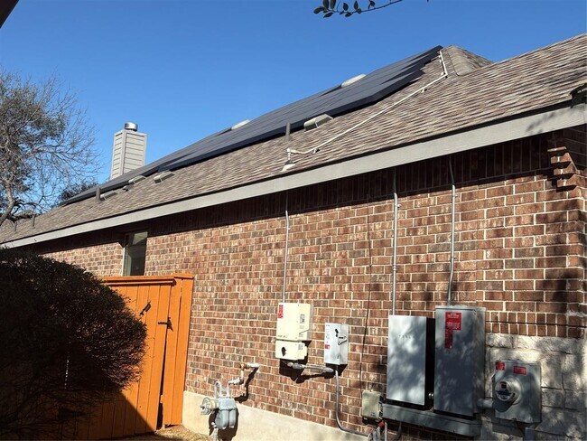 Building Photo - 4154 Kingsley Ave