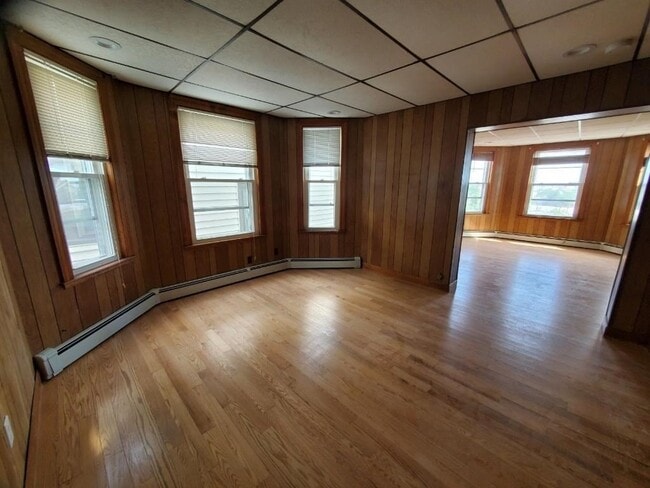 Building Photo - 240 Leyden St