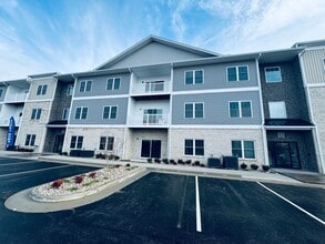 Building Photo - THE CROWN AT CORNESTONE