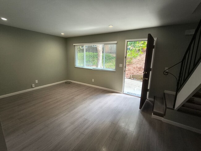 Building Photo - 3265 Marlene Dr