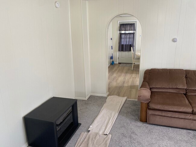 Building Photo - 3946 Adams St