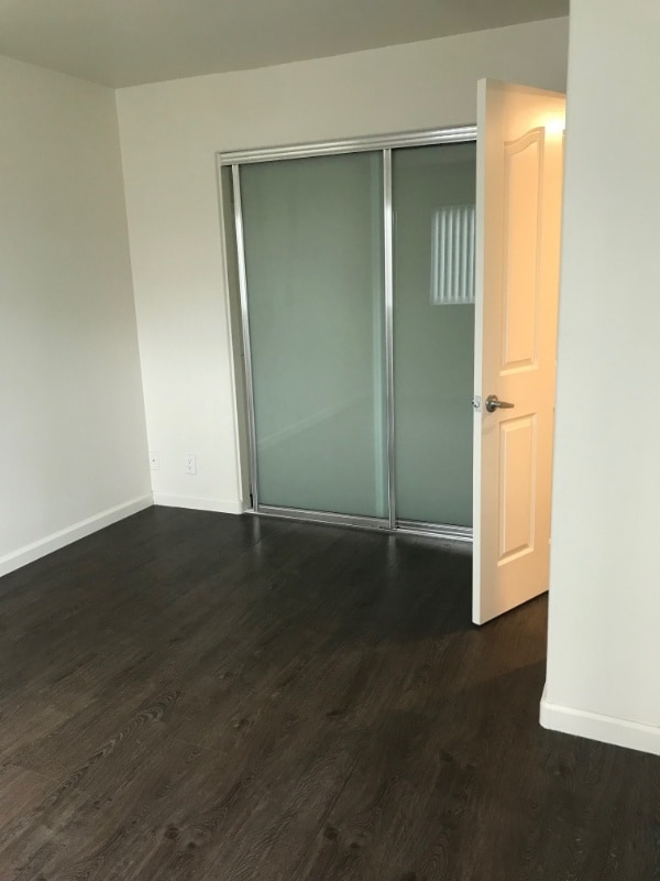 Building Photo - 13012 Riverside Dr