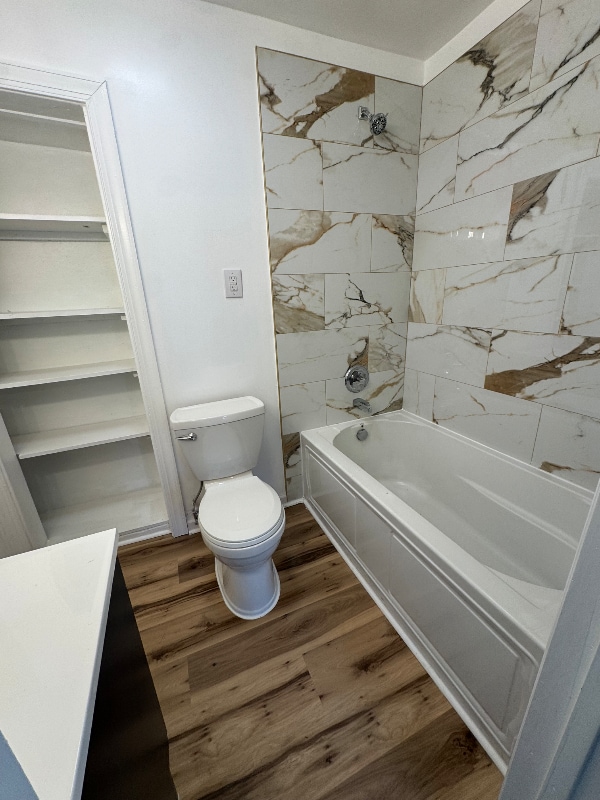 Building Photo - 807 Pine Ave