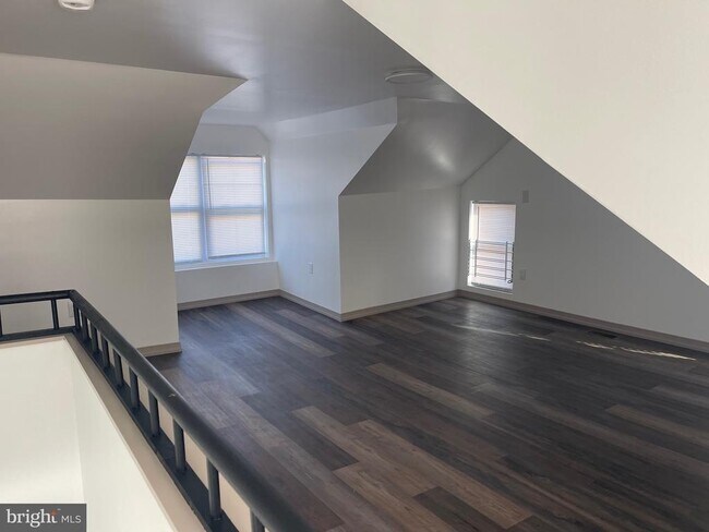 Building Photo - 20 Pennsylvania Ave