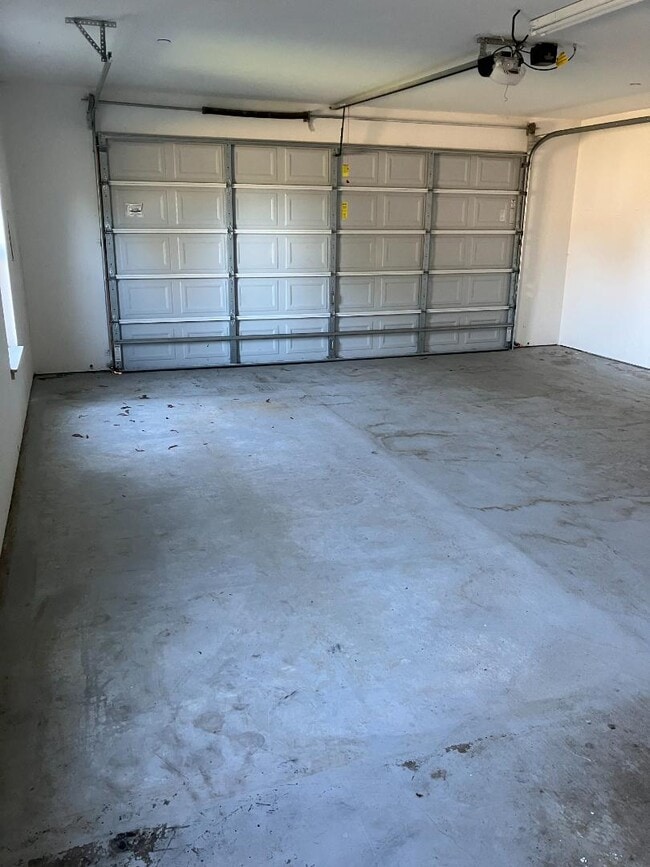 Building Photo - 2628 Bolier Ave