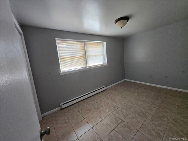 Building Photo - 43 Glenmere Homesites Rd