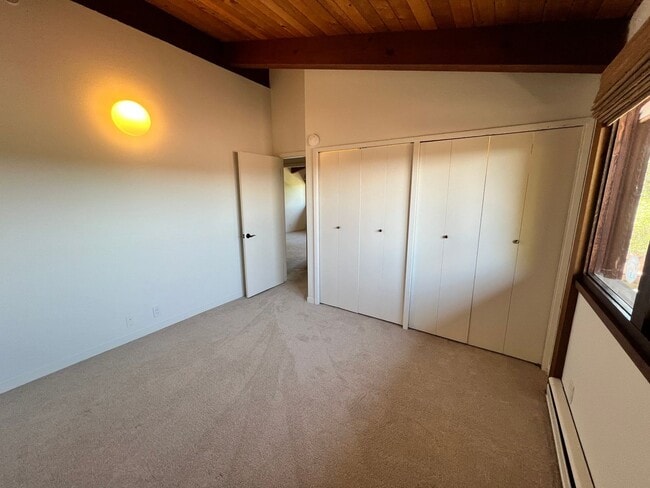 Building Photo - SPACIOUS FOUR BEDROOM TWO AND HALF BATH CH...