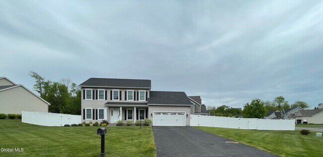 Building Photo - 10 Swatling Dr