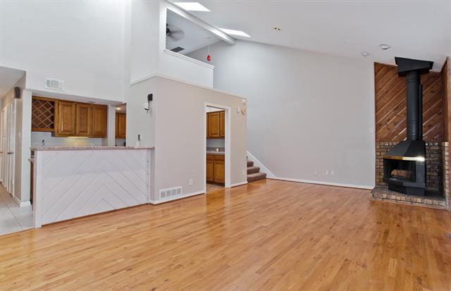 Building Photo - 7450 Holly Hill Dr
