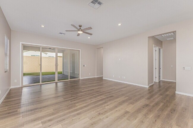 Building Photo - 20108 W Montecito Ave