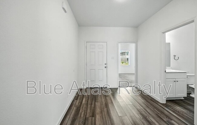 Building Photo - 13212 Ridings Dr