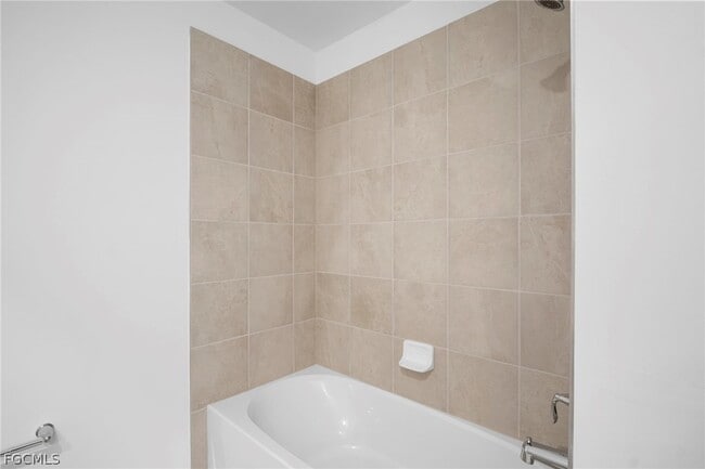 Building Photo - 18421 Copperhead Dr