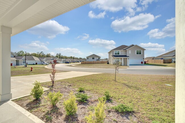 Building Photo - 535 Mary Lou Way