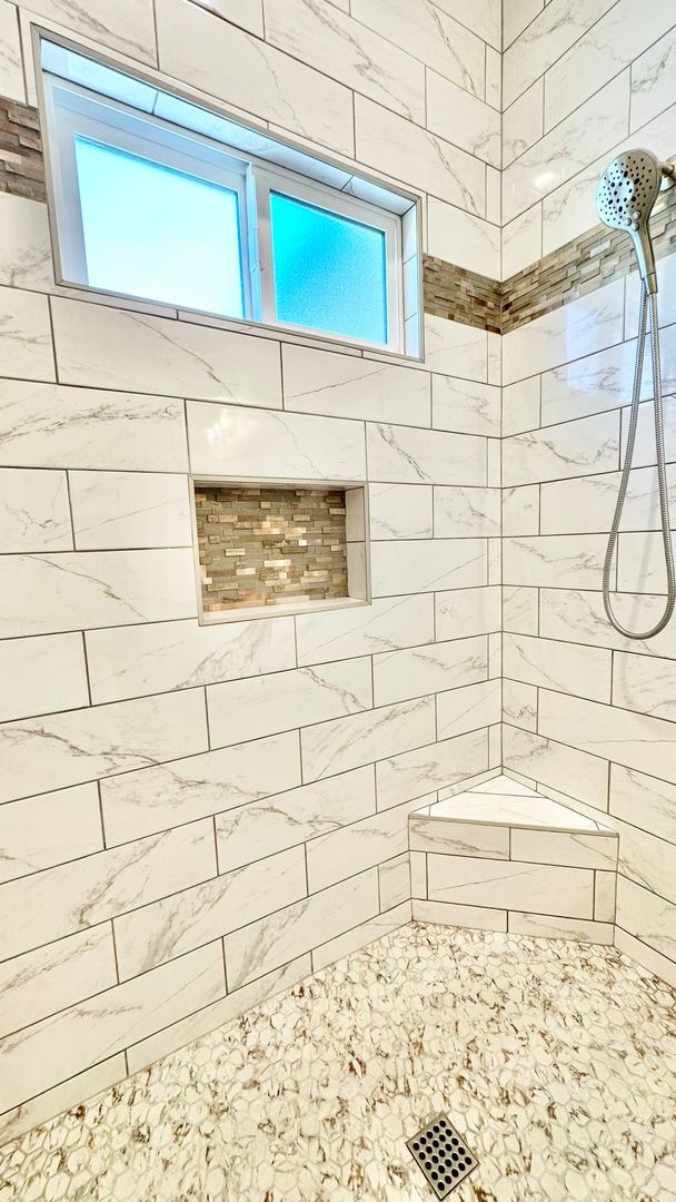 Building Photo - Beautiful Newer Custom-Construction ADU Guest Home on Private Property in Fallbrook & Lovely Neig...