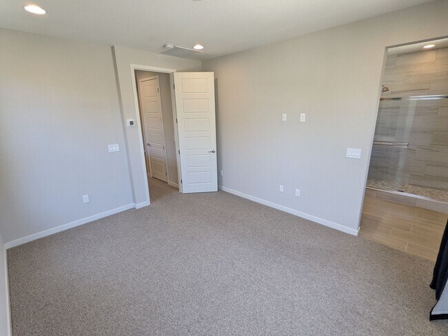 Building Photo - 11298 Cactus Tower Ave