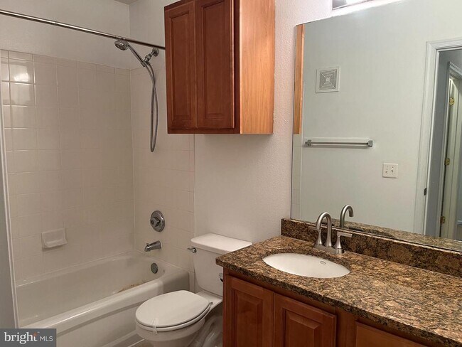 Building Photo - 1530 Spring Gate Dr.