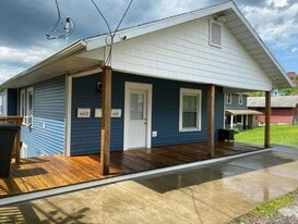 Building Photo - 601 Clinton Ave