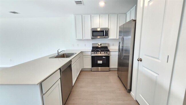 Building Photo - 6303 Geyser Starish Dr