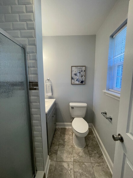 Building Photo - 2846 Walton Wy