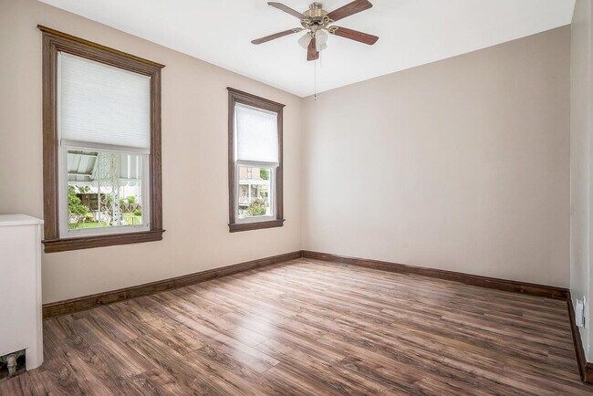 Main Level - Living Room - 451 Park Rd NW
