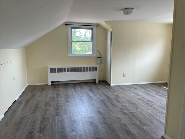 Building Photo - 604 Straight Path