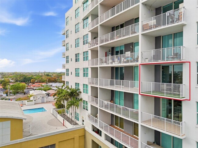 Building Photo - 3180 SW 22nd Terrace