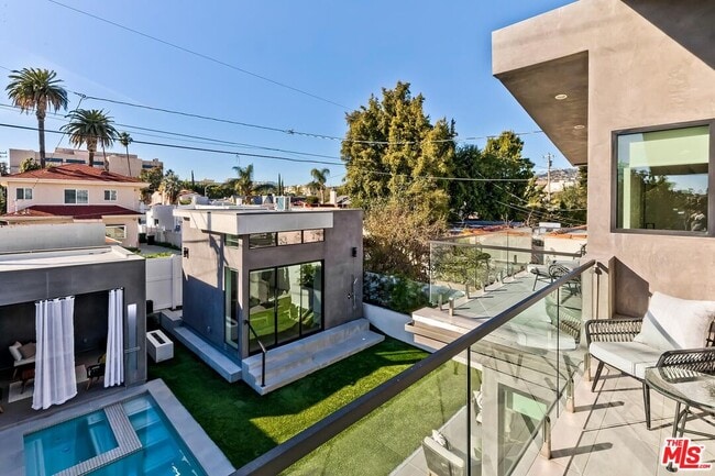Building Photo - 489 S Willaman Dr