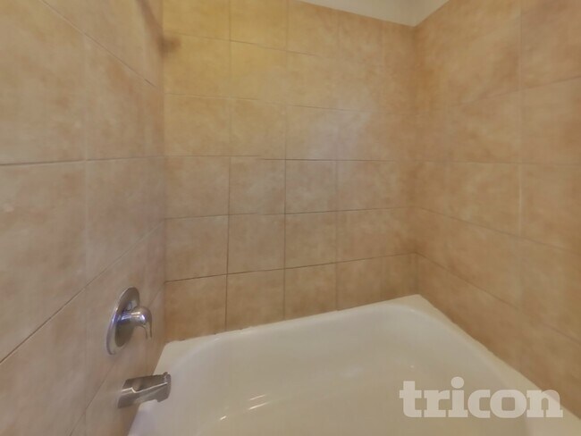 Building Photo - 1165 Buena Vista Ave