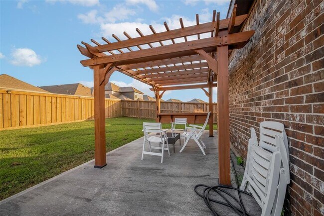 Building Photo - 7809 Axis Rdg Dr