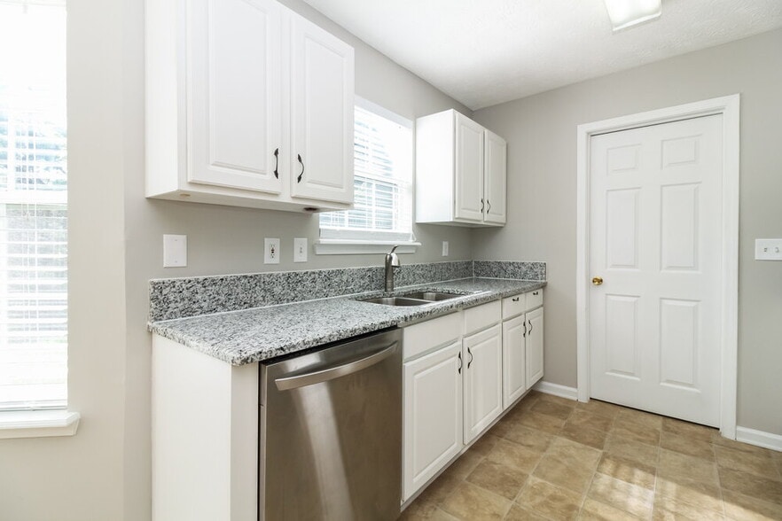 Building Photo - 4880 Noah Ridge