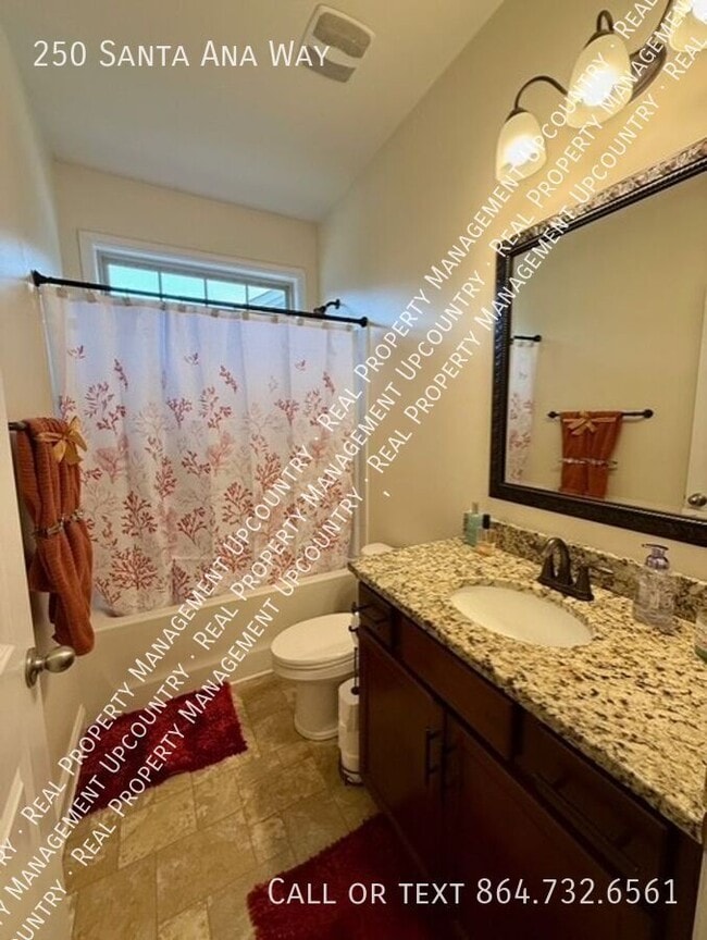 Building Photo - 250 Santa Ana Wy