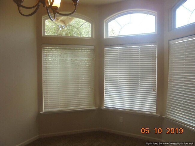 Building Photo - GORGEOUS! Sanger 4/2 With 3 Car Garage!