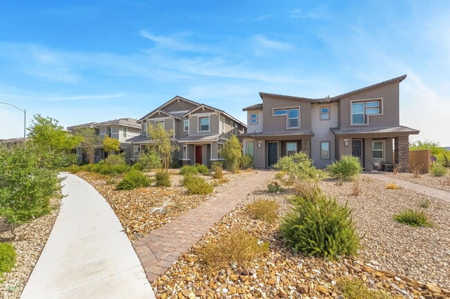 Building Photo - 3 Bedroom Townhome for Rent in Cadence Henderson | Solar Home | Master-Planned Community Near Las...