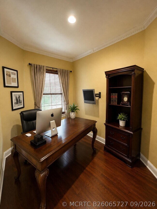 Building Photo - 734 Lavender Cir